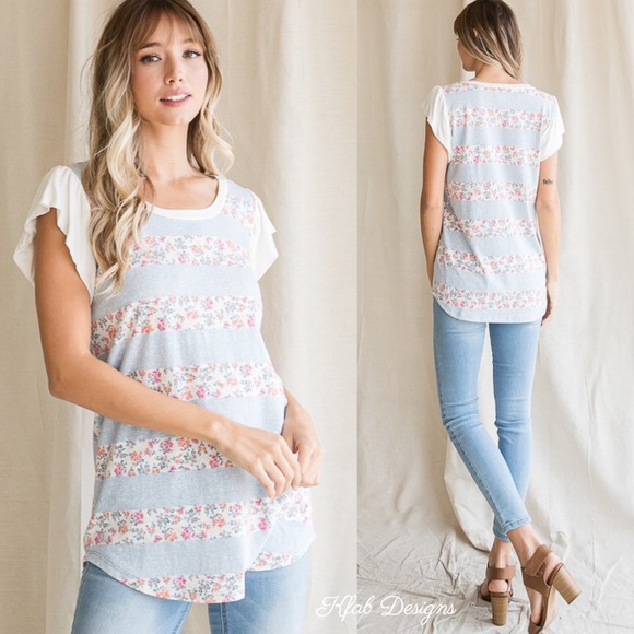 ❤️LAST 1! Blue Floral Ruffle Sleeve Top! - Picture 4 of 8